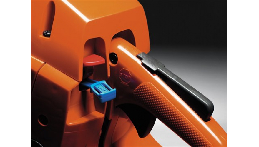 Бензопила Husqvarna 236 (двиг X-TORQ 38,2см3, 1.4кВт/1,9л.с, 14''/35см, 4,7кг) 9673264-06 продажа в Москве по низким ценам в интернет-магазине